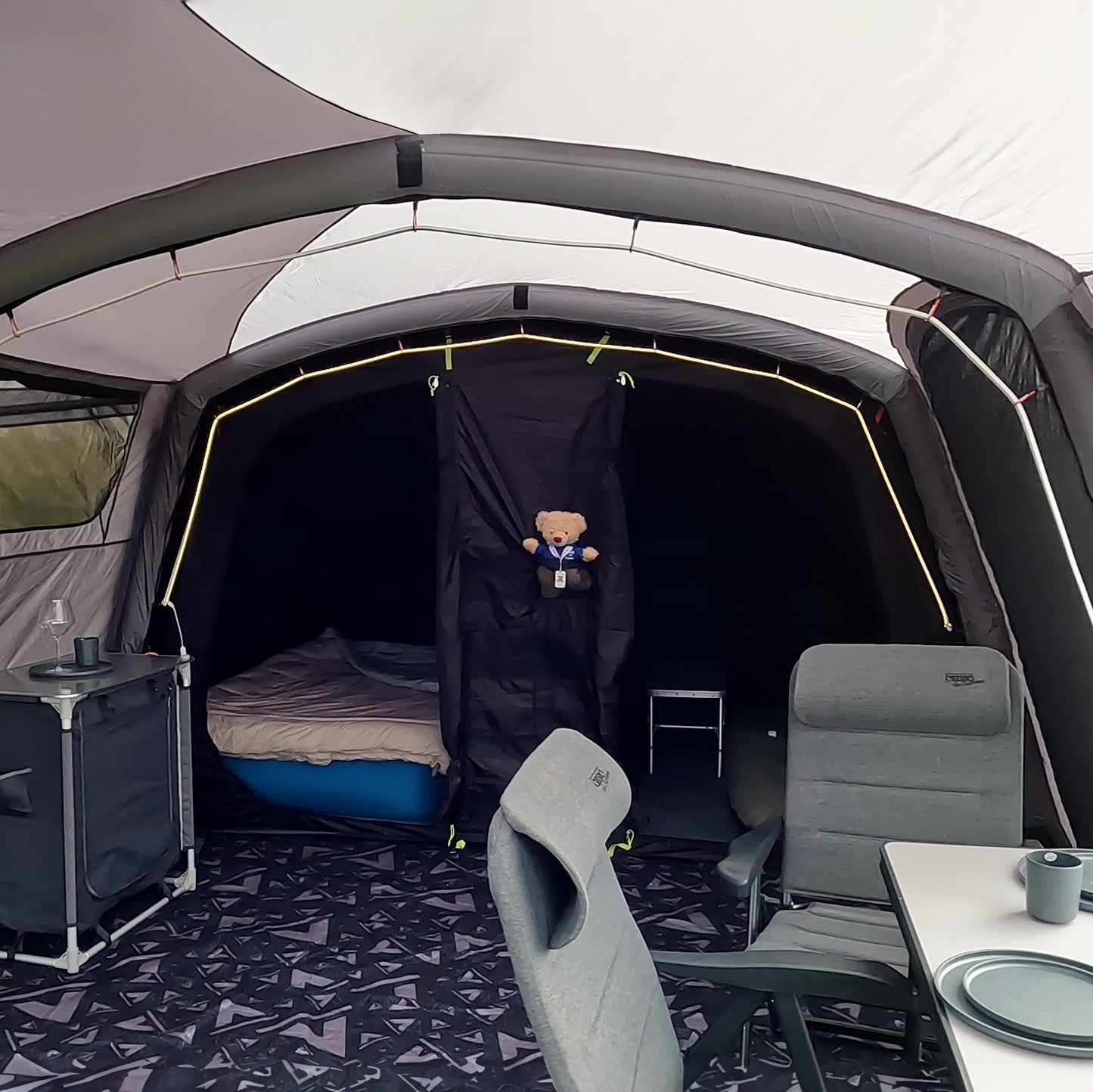 AirTek Oak 4.0 Inflatable Driveaway Awning